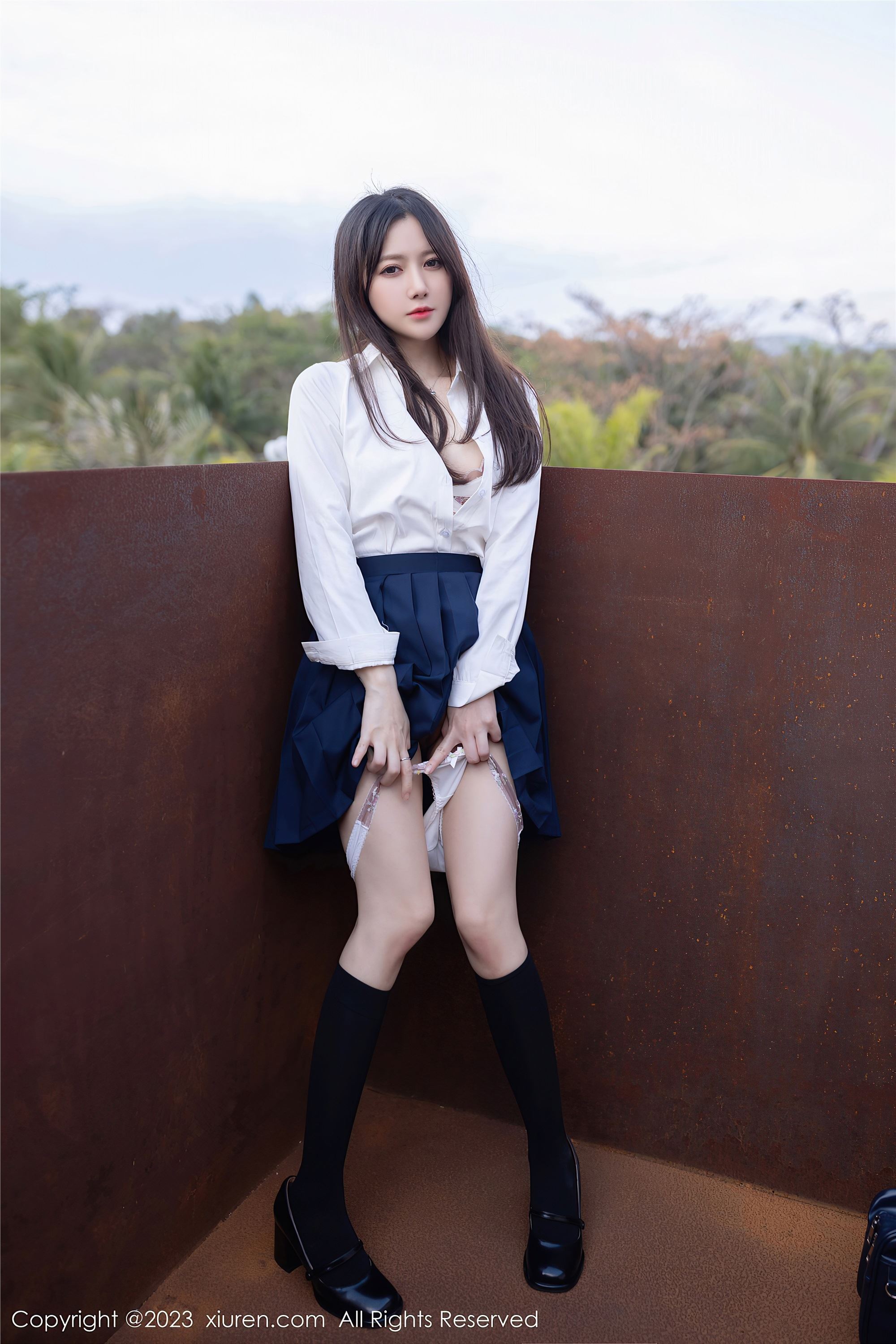 XiuRen秀人网  2023.03.10 NO.6400 鱼子酱Fish 三亚旅拍